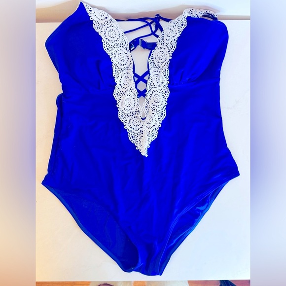 Royal Blue Lace One Piece Women’s Swimsuit NWOT - Picture 4 of 8